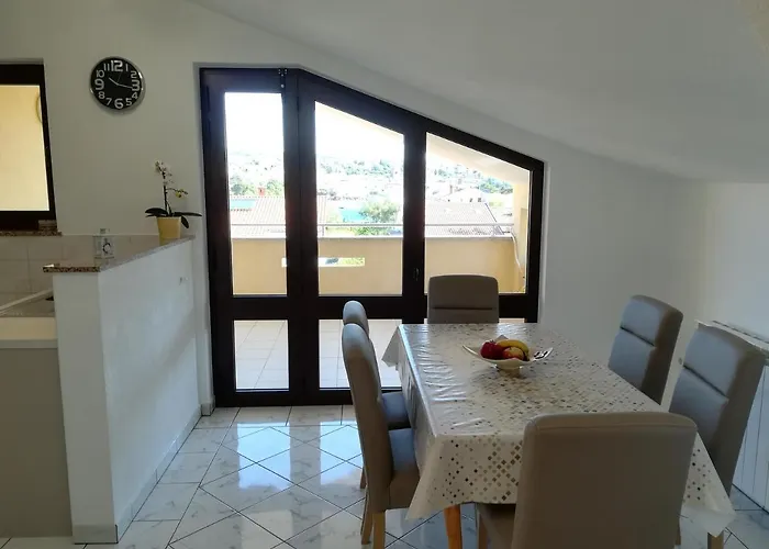 Apartman Sintic