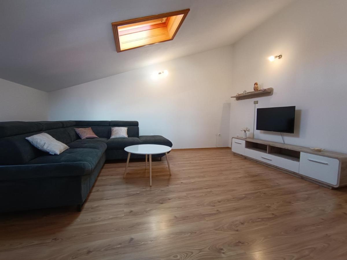 Apartment Sintic