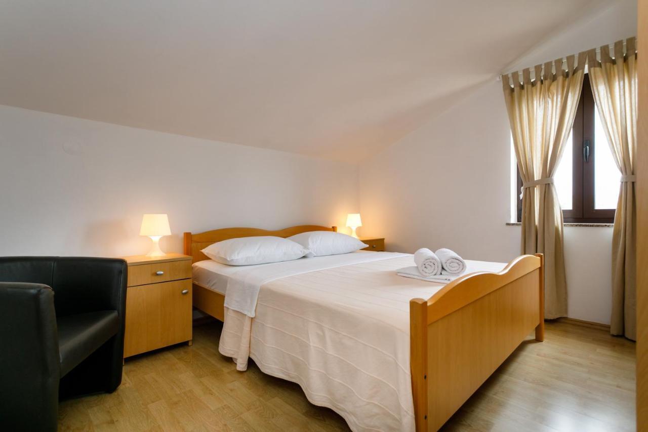 Apartment Sintic *