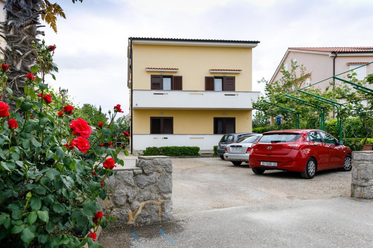 Sintic Apartment Krk Town